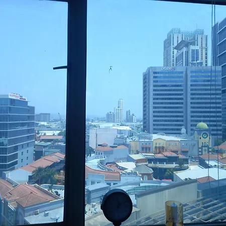 City Refuge Condo Unit In Eastwood
