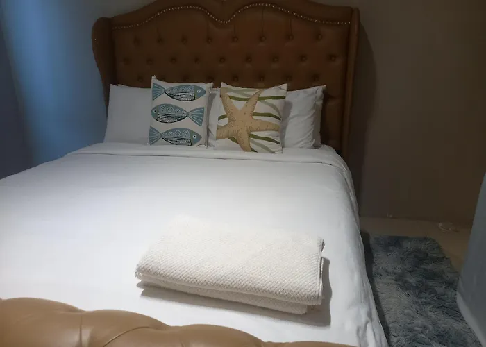 Refuge Unit In Eastwood Hotel