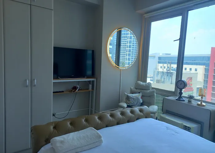 Refuge Unit In Eastwood 5* Manila