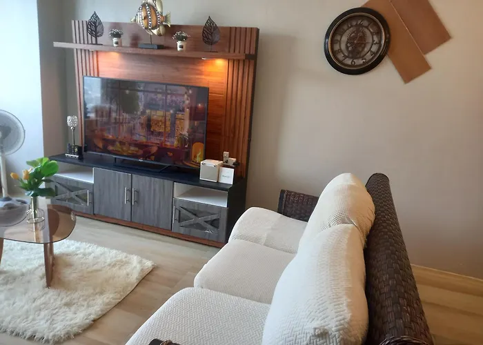 Refuge Unit In Eastwood 5*