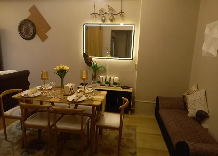 Refuge Unit In Eastwood 5* Manila